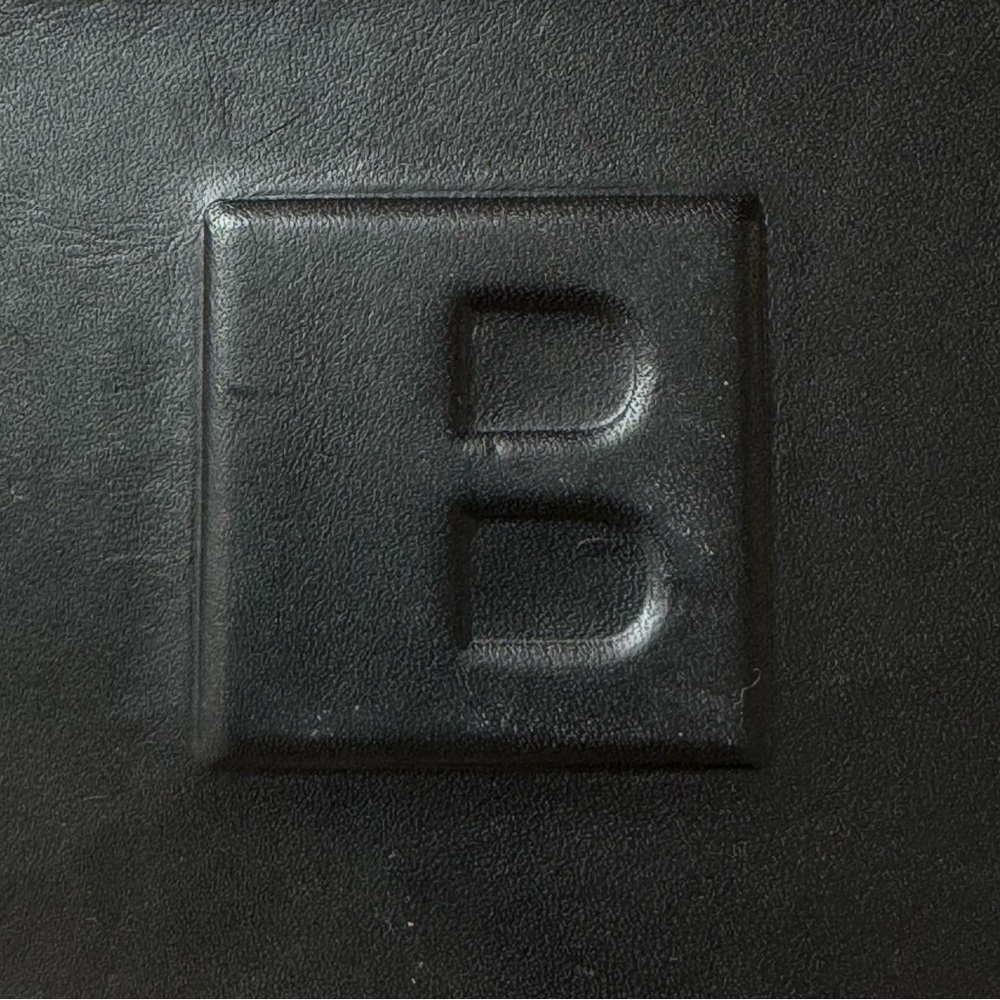 Bally Black leather and Silver Crossbody case - Picture 4 of 9